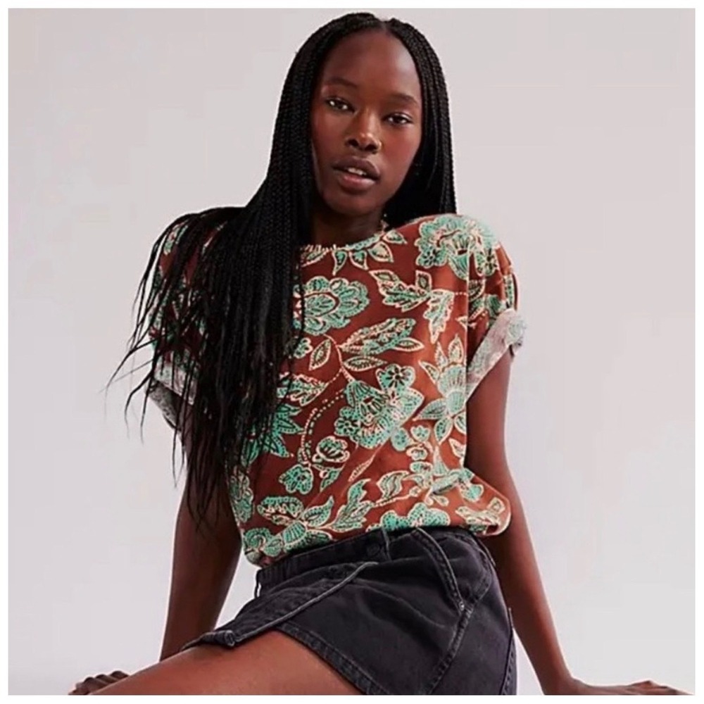Free People We the Free Nina Printed Tee Medium brown green cream new nwt cotton